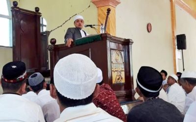 Masyarakat Blang Dhod Penuhi Masjid Tunaikan Shalat Idul Fitri 1438 H